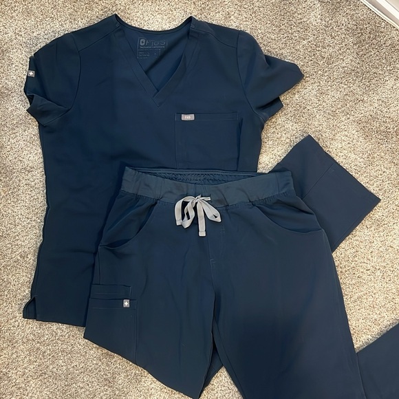 Fig scrub set Dark Harbor size small - Picture 6 of 11